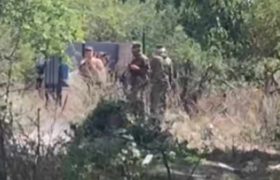 გია რაზმაძე: ,,შვილის საფლავი უპატრონოდ მრჩება" გია რაზმაძე: ,,შვილის საფლავი უპატრონოდ მრჩება"