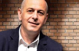 გია როინიშვილი: ,,ფანჯრებიდან დამშეული ქართველობა ჩანს” გია როინიშვილი: ,,ფანჯრებიდან დამშეული ქართველობა ჩანს”