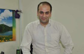 ირაკლი მაისურაძე: "რუსთავი 2"-ში მოვლენები შეიძლებოდა სხვანაირადაც განვითარებულიყო" ირაკლი მაისურაძე: "რუსთავი 2"-ში მოვლენები შეიძლებოდა სხვანაირადაც განვითარებულიყო"