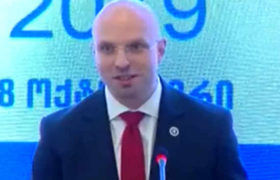 თადუმაძე: ,,დიდოსტატის მარჯვენა" - ასეთი ნაწარმოები არ არსებობს" - ვიდეო თადუმაძე: ,,დიდოსტატის მარჯვენა" - ასეთი ნაწარმოები არ არსებობს" - ვიდეო