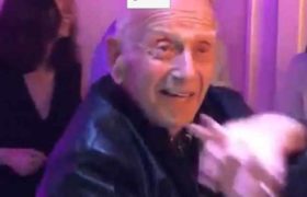 ნახეთ, როგორ ცეკვავს 88 წლის ლეო ანთაძე - ვიდეო