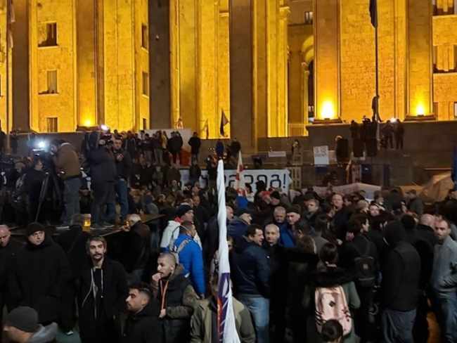 რუსთაველის გამზირს სპეცრაზმი აკონტროლებს