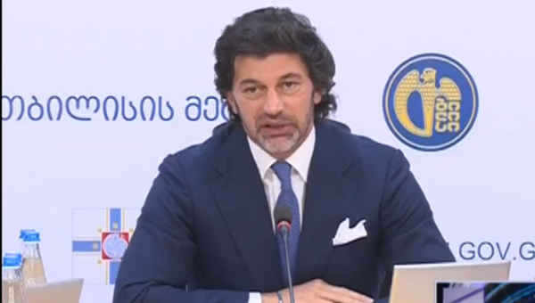 ლადო სადღობელაშვილი: ,,ამერიკა კალაძეს მიუთითებს, ,,ოცნებას" გამოეყოს"