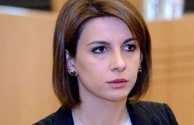 უმრავლესობა იშლება - თამარ ჩუგოშვილმა და ,,ოცნების" სხვა დეპუტატებმა უმრავლესობა დატოვეს