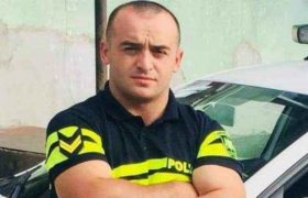 ,,უკვე გონებას კარგავდა, მითხრა, ოჯახს მიმიხედეო" - დაჭრილ პატრულს ხელოსანმა აღმოუჩინა პირველადი დახმარება