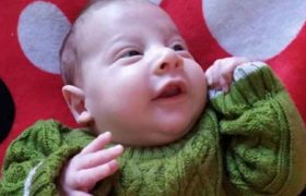 ამ პატარა ბიჭუნამ თავისი დაიკო გადაარჩინა - ,,3 წელი ველოდებოდი, რომ ეს სიტყვები დამეწერა" ამ პატარა ბიჭუნამ თავისი დაიკო გადაარჩინა - ,,3 წელი ველოდებოდი, რომ ეს სიტყვები დამეწერა"