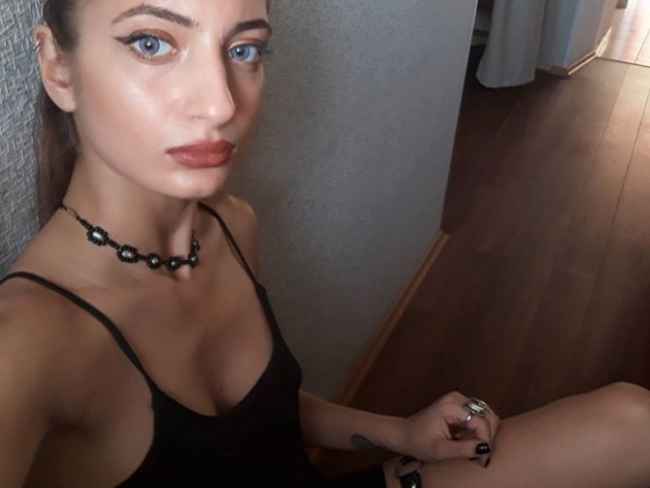 გიორგი ყიფშიძე ცოლს გაშორდა და მესამედ იქორწინა - მისი რჩეული 19 წლით უმცროსია - ფოტოები