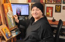 ,,დაურეკა შეყვარებულმა, რომელსაც 20 წლის წინ დაშორებია და მალე შეუღლდნენ" - ეთერ ბულუხაძის სასწაულებით სავსე ცხოვრება ,,დაურეკა შეყვარებულმა, რომელსაც 20 წლის წინ დაშორებია და მალე შეუღლდნენ" - ეთერ ბულუხაძის სასწაულებით სავსე ცხოვრება