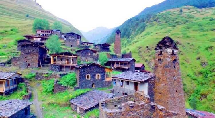 აუცილებლად ნახე თუშეთი - რა უნდა იცოდე, როცა ლეგენდებით სავსე გზას დაადგები