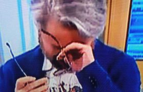 ნიკა გვარამია პირდაპირ ეთერში ატირდა -,,დედის გარდაცვალების მერე ნახევარი ადამიანი ვარ, ის ჩემთვის ყველაფერი იყო"