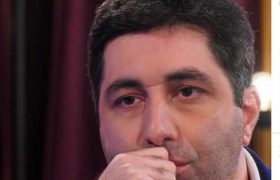 ვახო სანაია: ,,მახსოვს ერთადერთი კადრი - მიწაზე დამხობილი მტირალი დედაჩემი და ბევრი ხალხი...'' ვახო სანაია: ,,მახსოვს ერთადერთი კადრი - მიწაზე დამხობილი მტირალი დედაჩემი და ბევრი ხალხი...''