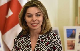 მაგდა ანიკაშვილი: ,,ქმარს გავშორდი, მაგრამ როცა საქმე შვილს ეხება, ყველაფერი ისეა, როგორც საჭიროა"