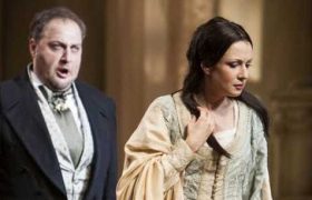 მძიმე პანდემიის შემდეგ იტალია გიორგი გაგნიძეს მოუსმენს - 7 სპექტაკლი ნეაპოლის სახელგანთქმულ სან-კარლოს თეატრში