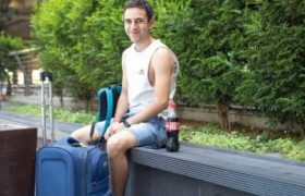 "ჩემი ქართველი ცოლი ისრაელის ჯარში გავიცანი" - დავით ისპიროვი ბათუმში მიფრინავს