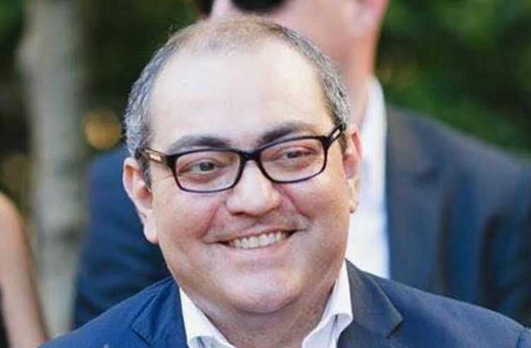 ,,შენ დაგვაკლდი ჩვენც, ემიგრანტებს საქართველოდან'' - დიპლომატი ირაკლი ადვაძე კოვიდით გარდაიცვალა