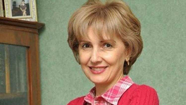 თეა გვასალია: ,,ჩემი 86 წლის მამა ზომიერად ქეიფობს და საჭესთანაც ზის"