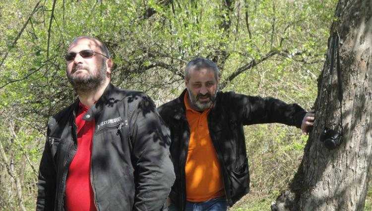 "ჯერ დათო წავიდა და მერე ზურაც მიჰყვა, დედა უგონოდაა" - გამყრელიძეების ოჯახის დიდი ტრაგედია