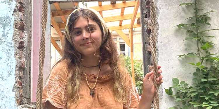 მიმტანმა გოგონამ ინგლისურში 80-დან 80 ქულა აიღო! - ,,კაფეში ხალხს ვემსახურებოდი, თურმე მირეკავდნენ, მე ყურადღება არ მიმიქცევია"