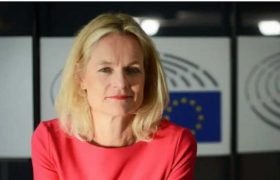 ,,თქვენ ვერ იტყვით უარს იმაზე, რისი მიღების უფლებაც არ გქონდათ" - ვიოლა ფონ კრამონი ,,თქვენ ვერ იტყვით უარს იმაზე, რისი მიღების უფლებაც არ გქონდათ" - ვიოლა ფონ კრამონი