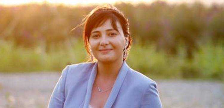 ექთნის ხელფასი 219 ლარი! - ,,მადლობა დაუფასებელი შრომისთვის"