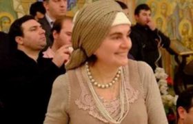 რომელ მღვდელმთავრებს აკონტროლებს შორენა თეთრუაშვილი გავრცელებული ფაილების მიხედვით რომელ მღვდელმთავრებს აკონტროლებს შორენა თეთრუაშვილი გავრცელებული ფაილების მიხედვით