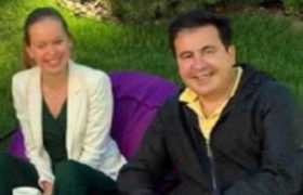 ვინ არის ლიზა იასკო, რომელთანაც მიხეილ სააკაშვილმა ოჯახი შექმნა