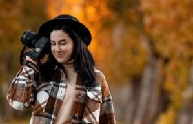 ფოტოგრაფი ნათია ღაჭავა: ,,თვეში 107 ათასი ლარი გამოვიმუშავე" ფოტოგრაფი ნათია ღაჭავა: ,,თვეში 107 ათასი ლარი გამოვიმუშავე"