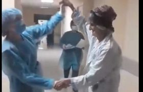 წალენჯიხის კლინიკაში კოვიდით დაინფიცირებულ 90 წლის ბებოს ეცეკვებიან - ვიდეო წალენჯიხის კლინიკაში კოვიდით დაინფიცირებულ 90 წლის ბებოს ეცეკვებიან - ვიდეო