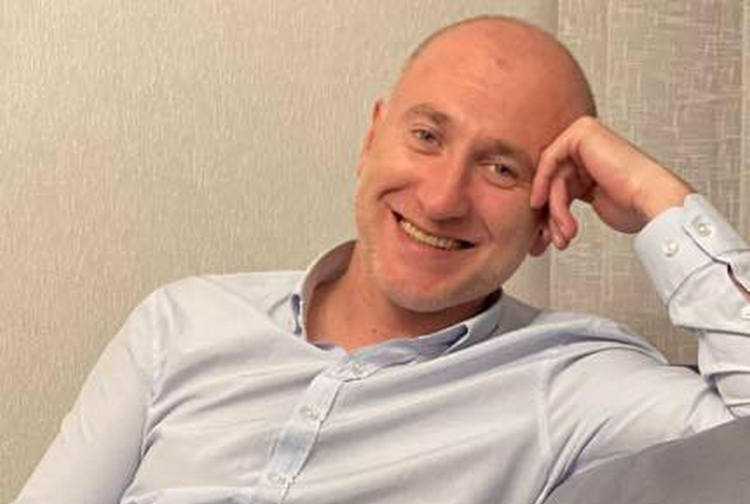 ,,არტისტებს 300 ლარი რომ მოემატათ, ეს რატომაა საღლიცინო?" - ლაშა ჩხარტიშვილი