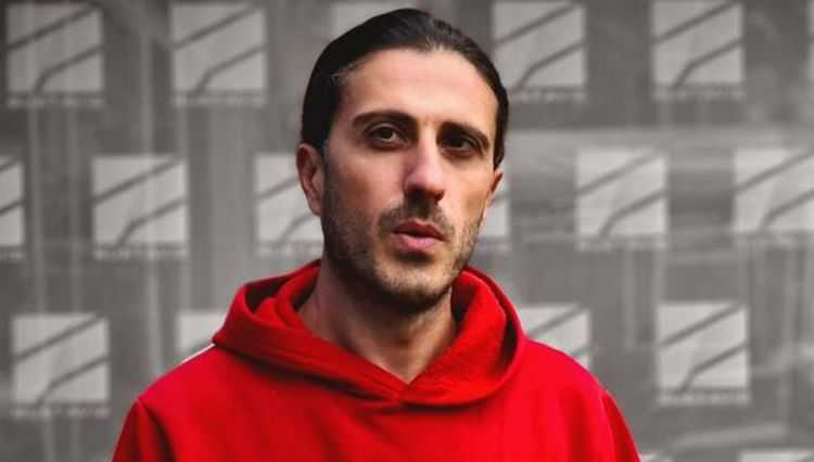 რომან ქევხიშვილმა ,,რუსთავი 2" დატოვა - ,,არ გამოვიდა უკომენტაროდ წასვლა"