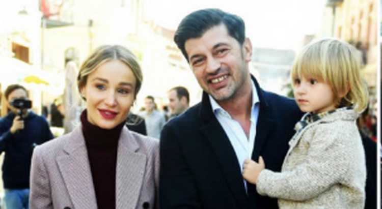 ანუკი არეშიძე: ,,ჩემს შვილებს არც ,,აიფონები” აქვთ, არც ძვირადღირებული ტელეფონები”