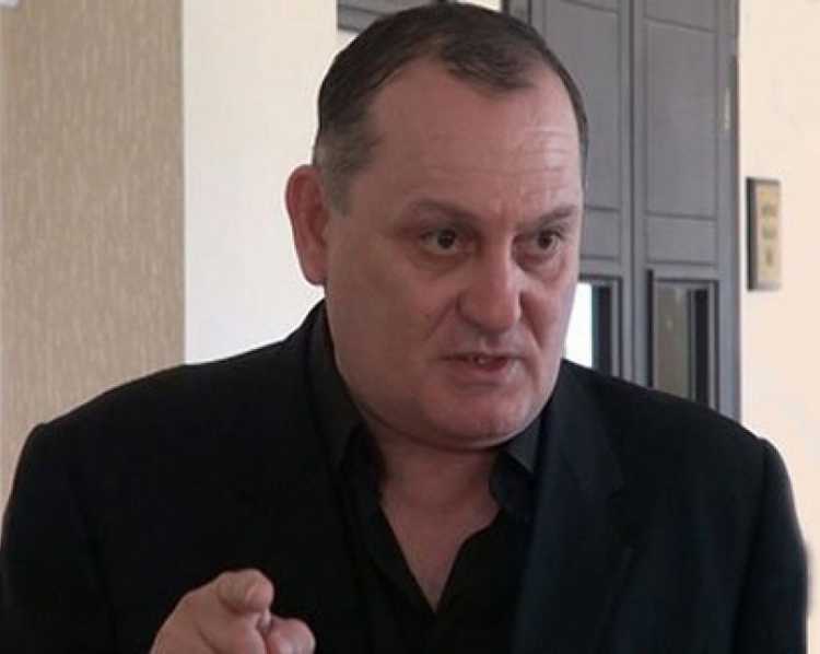 ამირან რობაქიძის ულტიმატუმი ,,ოცნებას" და ზურაბიშვილს - ,,თავის გადადგომას მოაწეროს ხელი!"