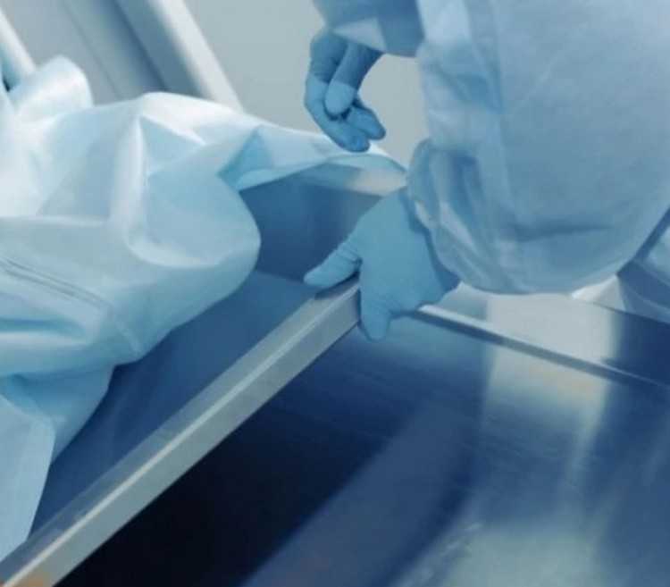 კლინიკიდან ოჯახს სხვა მიცვალებული გაატანეს - ,,ცხედარს საყლაპავში ზონდი კვლავ ჩადგმული ჰქონდა''