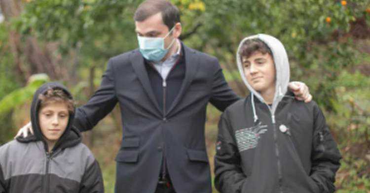 ძმებს, რომლებსაც დედა კოვიდით გარდაეცვალათ, მამა - ავარიით, თორნიკე რიჟვაძე დახმარებას დაჰპირდა