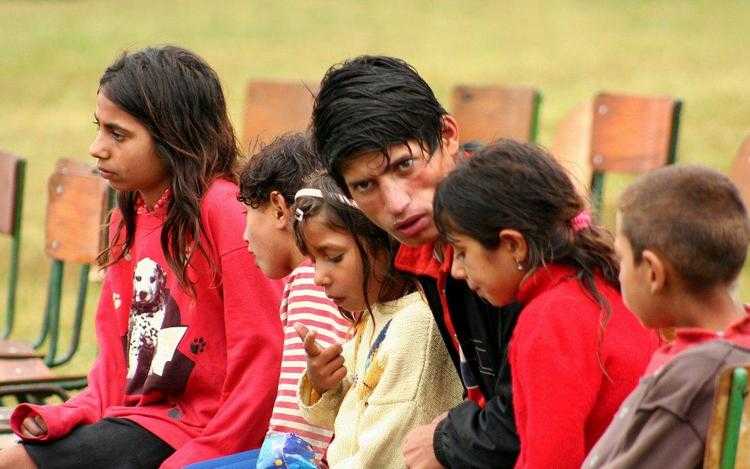 ბოშებმა რუს სამხედროებს ტანკი მოპარეს