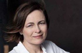 ,,მკვლელისგან ხელფასს ვერ ავიღებ!” - რუსეთის თეატრის დირექტორი გადადგა ,,მკვლელისგან ხელფასს ვერ ავიღებ!” - რუსეთის თეატრის დირექტორი გადადგა