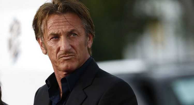 შონ პენი უკრაინას არ ტოვებს