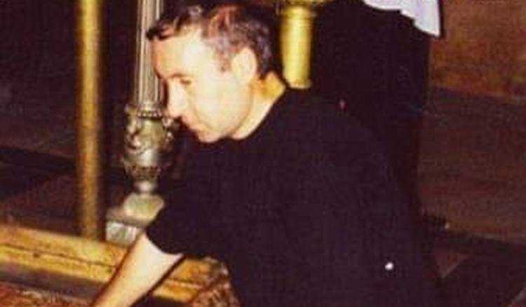 გოდერძი ჩოხელი: ,,დედაჩემმა დამიმარტოხელა და გაფითრებული სახით მითხრა, აღარასოდეს აღარ მიხვიდე იმ ადგილზე და არაფერი სთხოვო ღმერთსო" გოდერძი ჩოხელი: ,,დედაჩემმა დამიმარტოხელა და გაფითრებული სახით მითხრა, აღარასოდეს აღარ მიხვიდე იმ ადგილზე და არაფერი სთხოვო ღმერთსო"