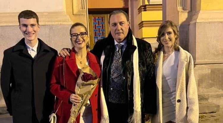 მსოფლიო ბარიტონის წარმატების საზღაური - ,,ახალშექმნილი ოჯახი დავტოვე, რომ ჩემი შემოქმედება არ შეჩერებულიყო"