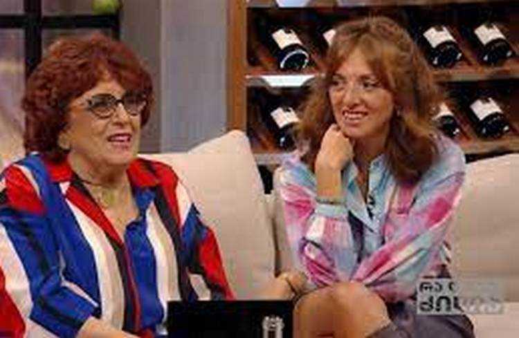 თამრი ბზიავა: ,,დედამ ვერ გამოიყენა თავისი უზარმაზარი სანაცნობო... მე და ჩემი ძმა რაღაცით შეგვაფერხა'' - რას ყვება ქეთი დოლიძის შვილი თამრი ბზიავა: ,,დედამ ვერ გამოიყენა თავისი უზარმაზარი სანაცნობო... მე და ჩემი ძმა რაღაცით შეგვაფერხა'' - რას ყვება ქეთი დოლიძის შვილი