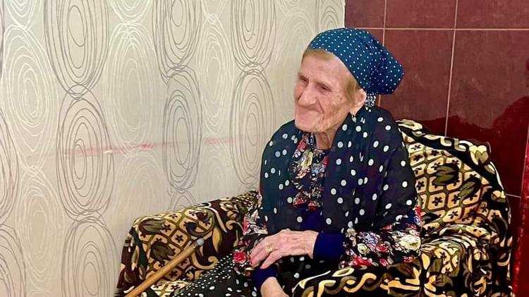 ,,დედაჩემმა 120 წელი იცოცხლა, გენეტიკურად გვაქვს დღეგრძელობა" - როგორ ცხოვრობს 116 წლის ქალი საქართველოში - ,,ჩემი დილა აუცილებლად იწყება ფინჯანი ყავით"