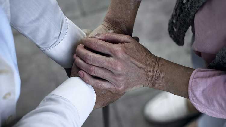 ,,ყოფილი ქმრის ცოლი მეჩხუბება, ჩემს დედამთილს შენ რატომ უყვარხარო"