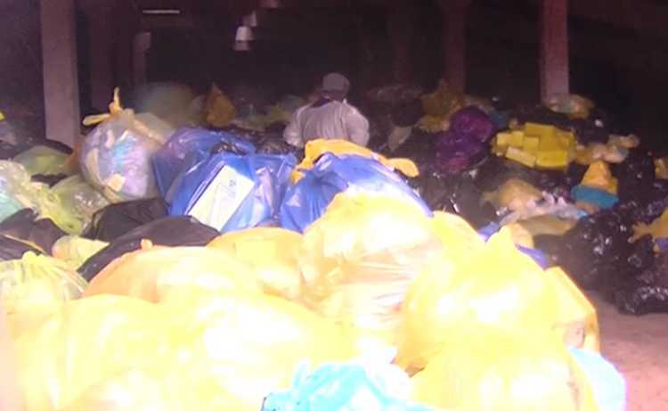 სხეულის ნაწილები სამტრედიაში ერთ-ერთ მიტოვებულ შენობაში ყრია - მოსახლეობა დახმარებას ითხოვს