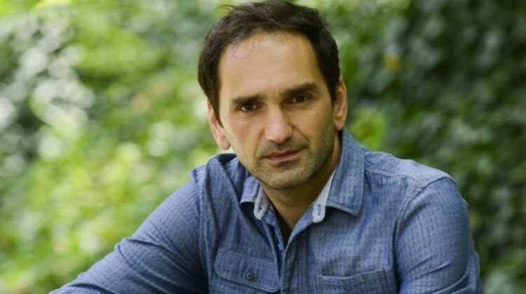 „ამ გოგოს ფოტოების ფრიალი ასე უსირცხვილოდ, დამახინჯებული რაკურსით, არ გიქმნით უხერხულობას მაინც...“ - ლევან ხურციას პირველი კომენტარი სკანდალის შემდეგ