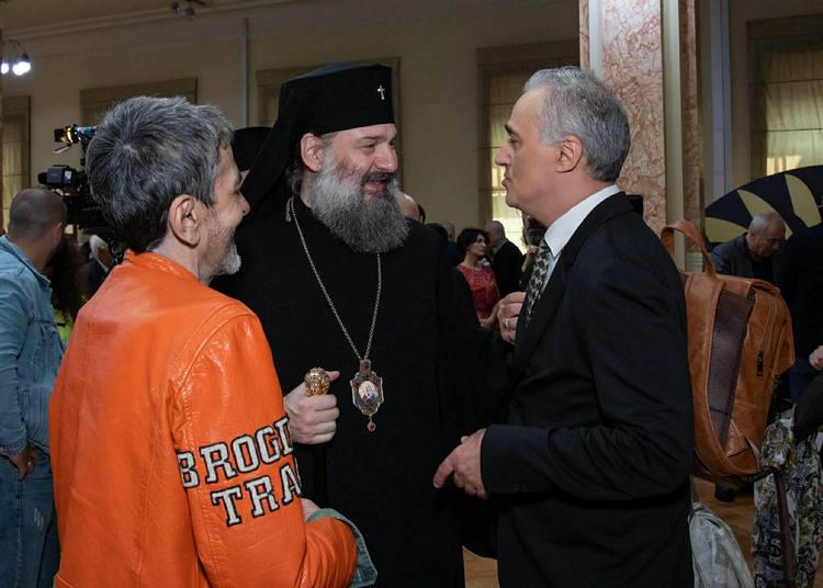 ვიოლონჩელისტი ბიჭის გზა პატრიარქობამდე - შიო III-ის ერისკაცობისა და ბერობის ამბები „სარკეში"
