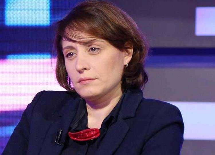 ელენე ხოშტარია: „ჩემი მეუღლისთვის მნიშვნელოვანია, იმას ვაკეთებდე, რაც მაინტერესებს“