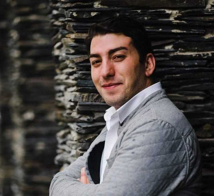 „მამას გარდაცვალებამდე რამდენიმე დღით ადრე ახლობელმა სიზმარში ნახა, რომ მამას ლევანიკომ ხელი ჩასჭიდა და წაიყვანა“